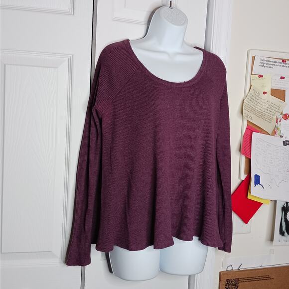 Free People We The Free Thermal Swing Top in Plum - Picture 4 of 6